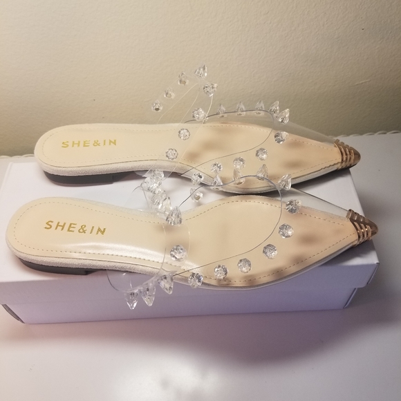 SOPHISTICATED MULE NWOT WBOX - Picture 4 of 12